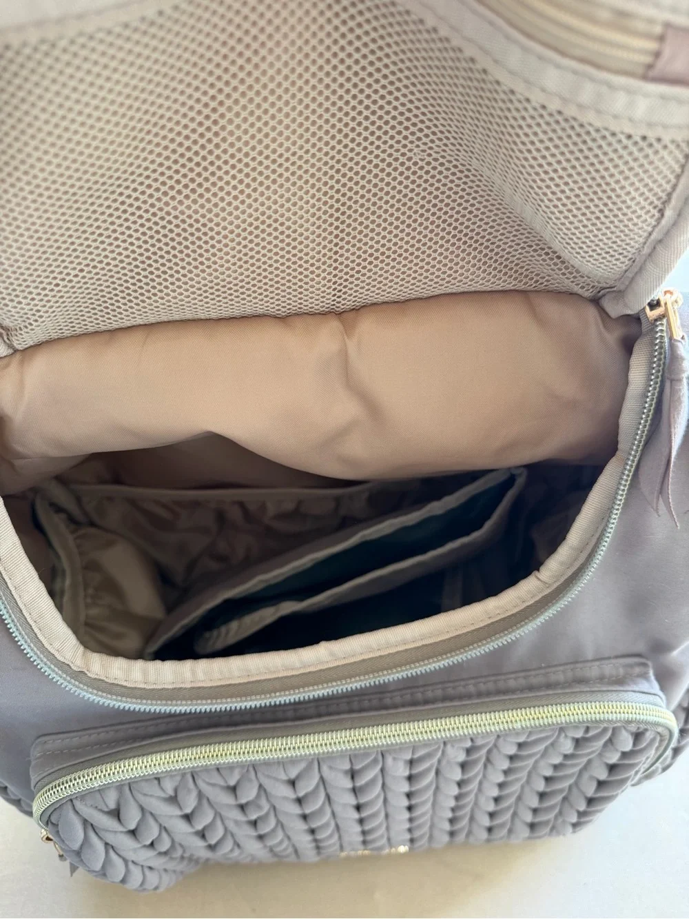 Mommoré Quilted Gray Women’s Backpack Tote